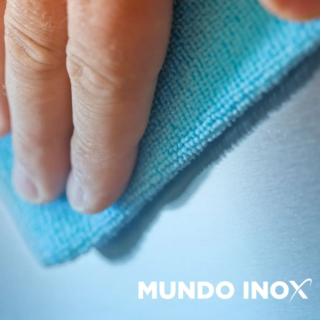 Como limpar o aço Inoxpost